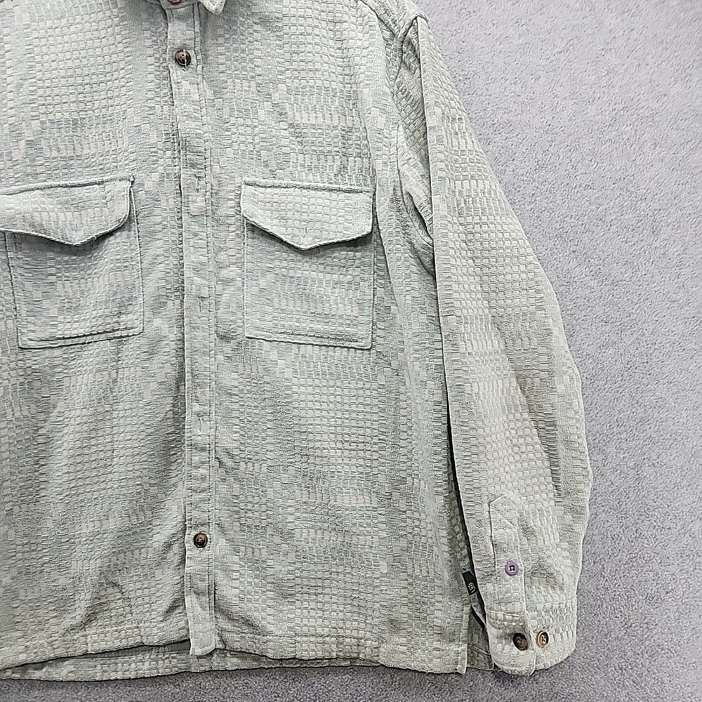 Urban Outfitters Men's  Size Small Chenille Check Over shirt  Mint - Picture 7 of 14